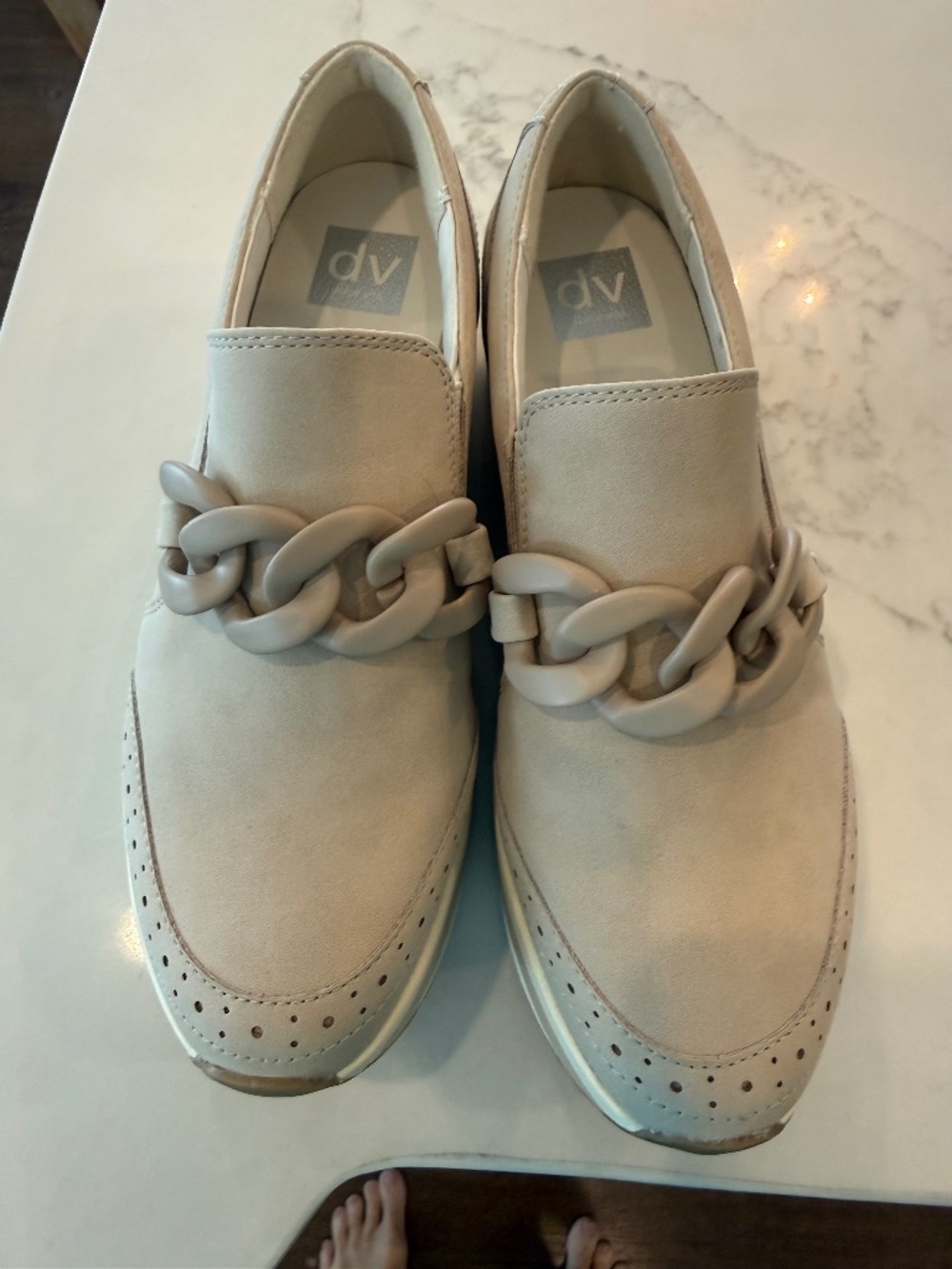 DV by Dolce Vita Platform Slip-On Sneakers w/ Chain Detail Size 9 NWT